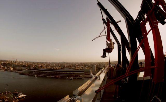 Sto metara nad Amsterdamom na najvišoj ljuljašci u Evropi